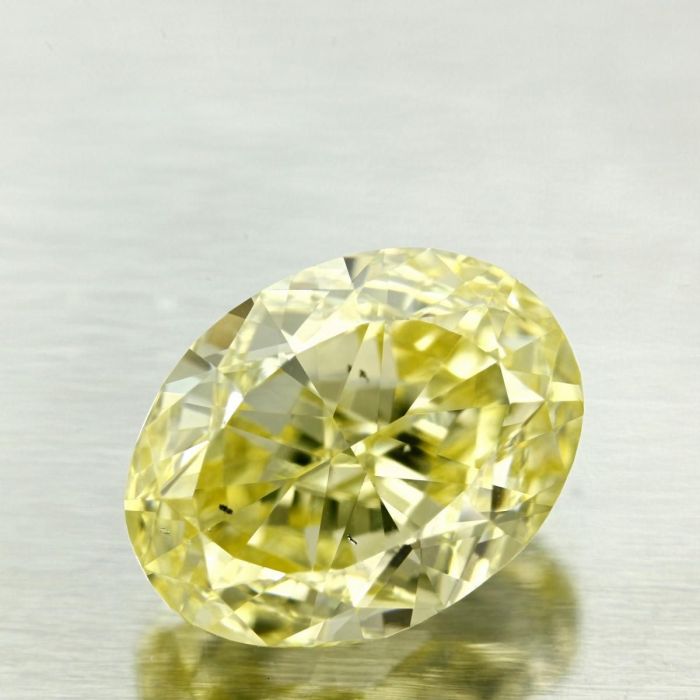 2145606925 - 4 carat  natural diamond