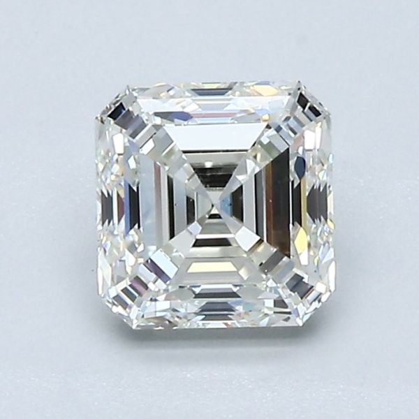 2476792526 - 1 carat  natural diamond