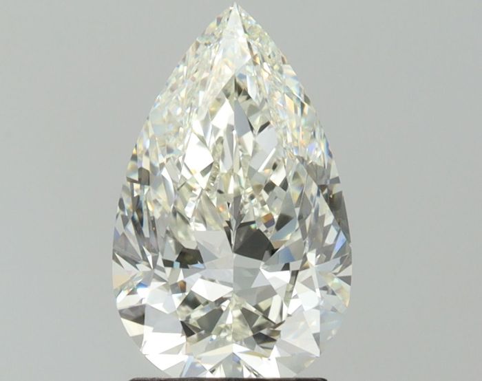 615354975 - 2 carat  natural diamond
