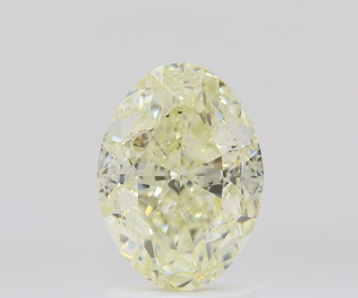 2466549555 - 2 carat  natural diamond