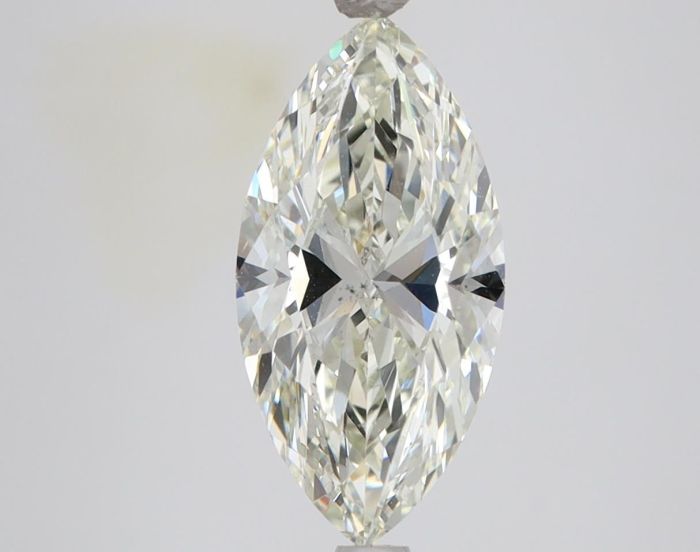 6502428930 - 2 carat  natural diamond