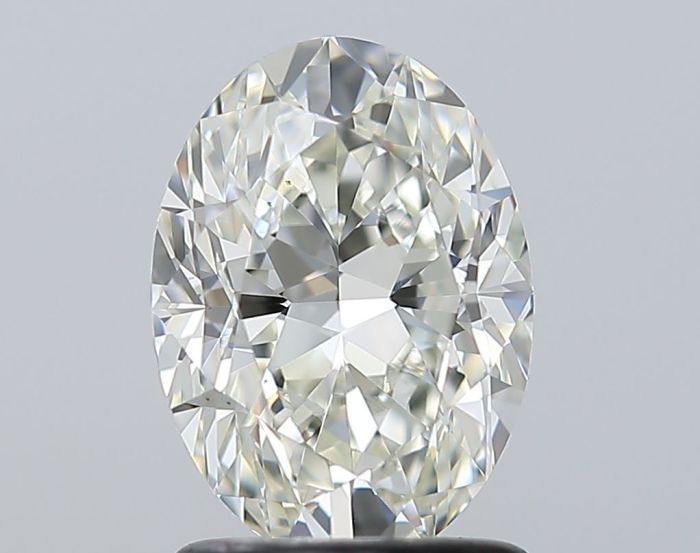 2514273807 - 1.5 carat  natural diamond