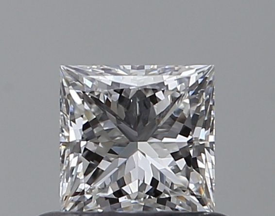 1419584679 - 0.5 carat  natural diamond