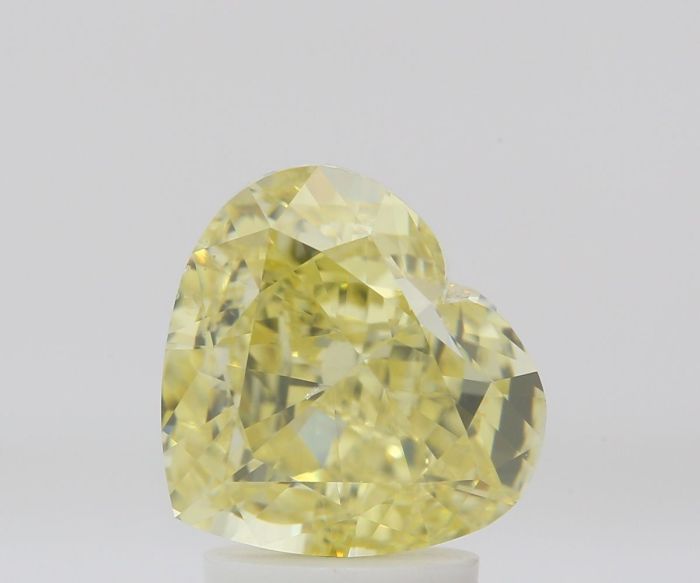 1465381265 - 3 carat  natural diamond