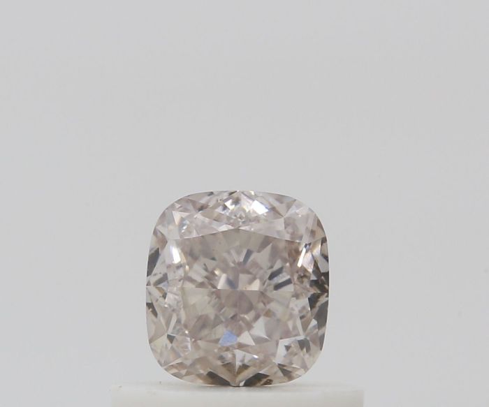 1226633313 - 0.5 carat  natural diamond