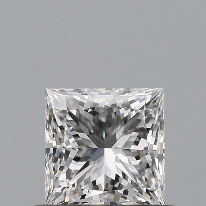 6515462039 - 0.5 carat  natural diamond