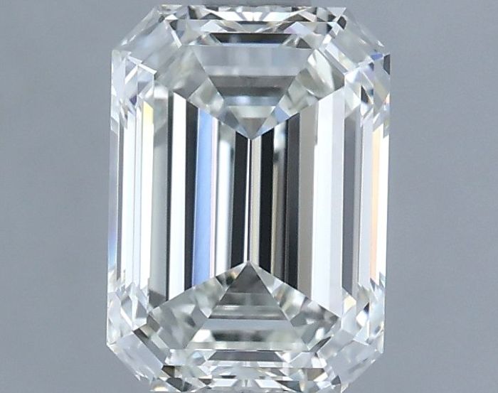 667428885 - 1.5 carat  natural diamond