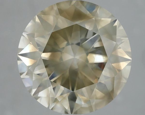 538281784 - 4 carat  natural diamond