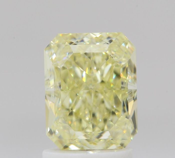 6492513349 - 2 carat  natural diamond
