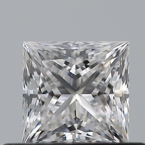 1515422686 - 0.5 carat  natural diamond