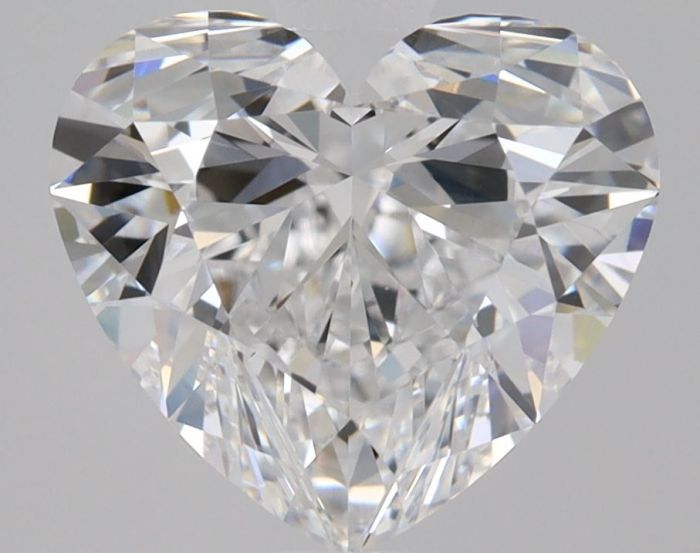 7488107739 - 1.5 carat  natural diamond