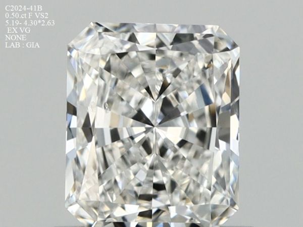 3435261611 - 0.5 carat  natural diamond