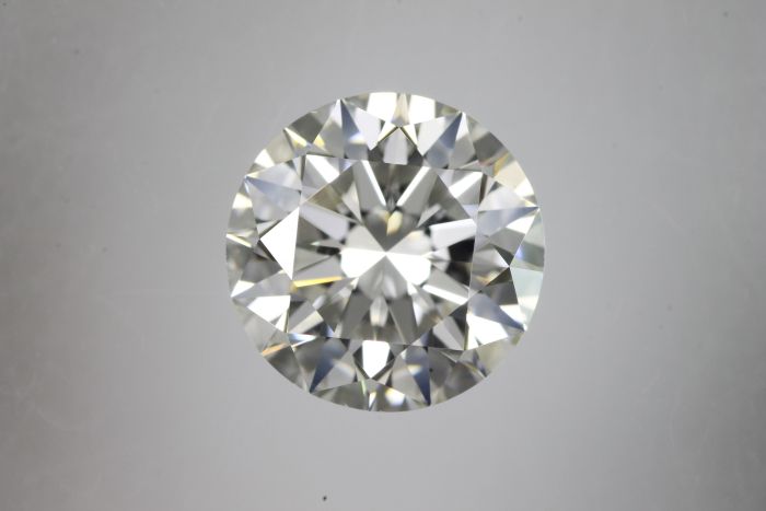 5416773172 - 3 carat  natural diamond