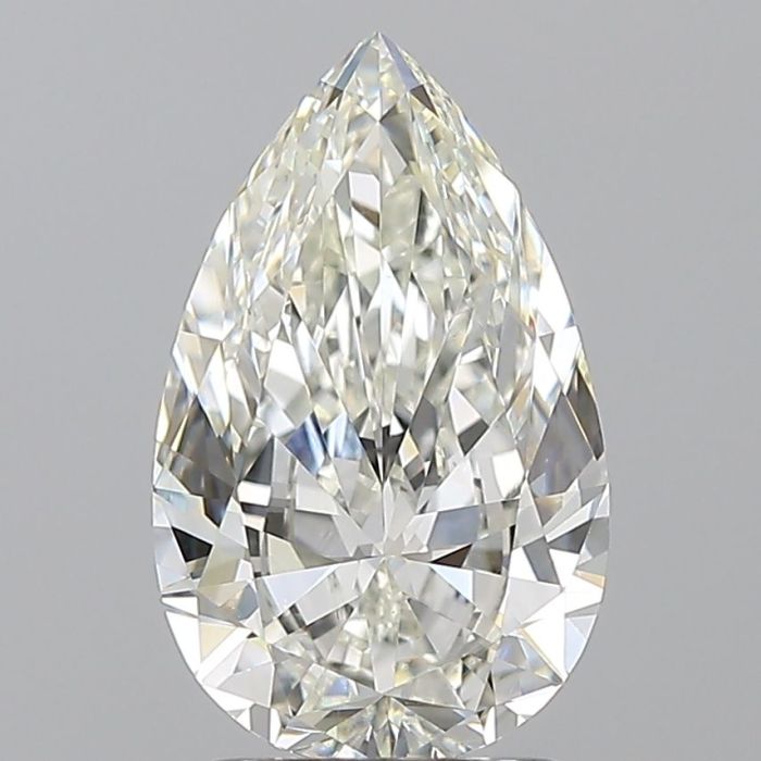 620495987 - 2 carat  natural diamond