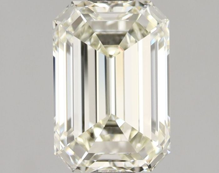 641404591 - 1.5 carat  natural diamond