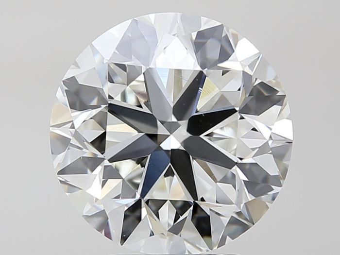 7493965784 - 4 carat  natural diamond
