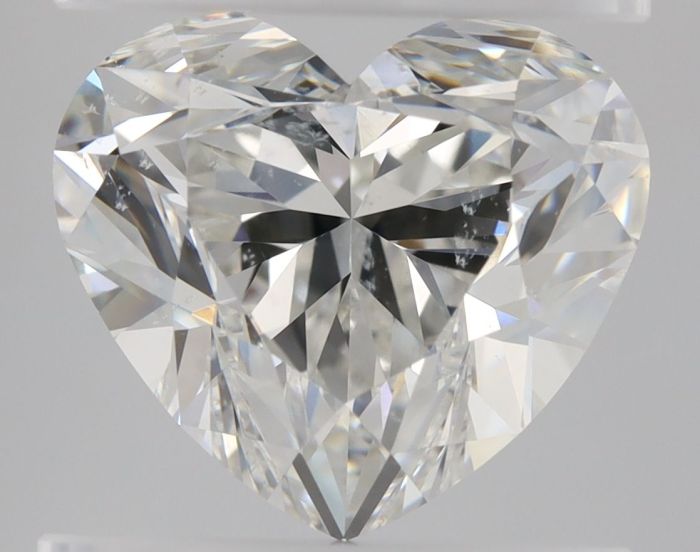 2484338488 - 3 carat  natural diamond