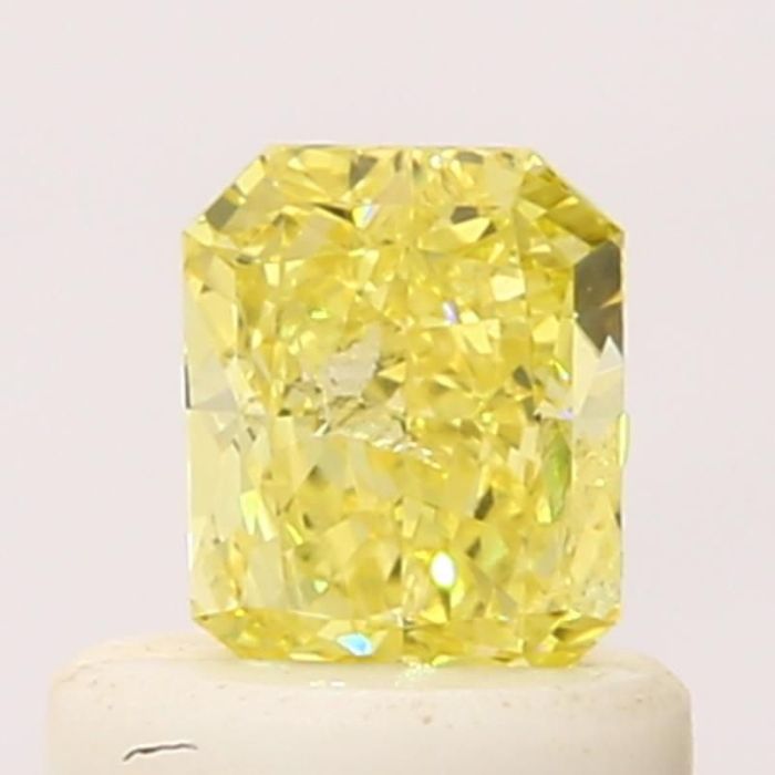 2135644419 - 0.5 carat  natural diamond