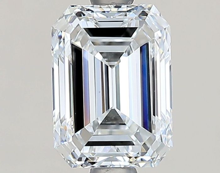 6431975684 - 1 carat  natural diamond