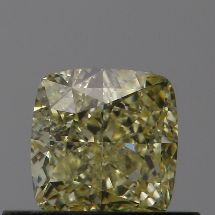 6445655028 - 0.5 carat  natural diamond