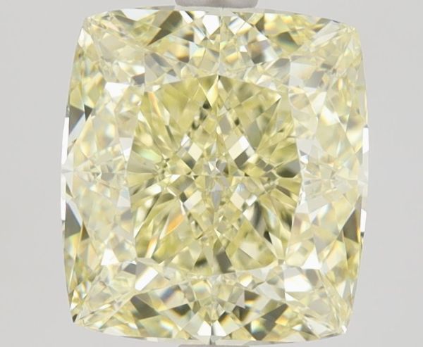 7466059031 - 3 carat  natural diamond