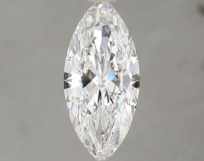 6482393967 - 1 carat  natural diamond