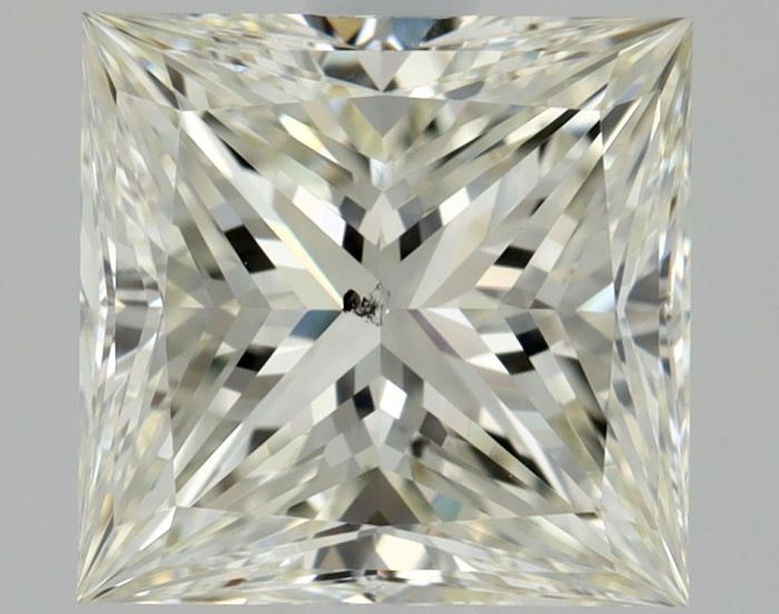 499129440 - 1.5 carat  natural diamond