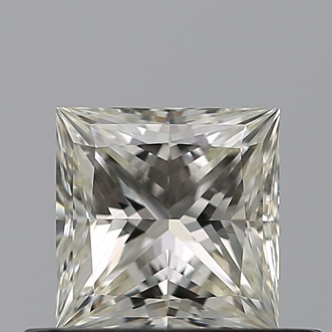 1508718155 - 0.5 carat  natural diamond