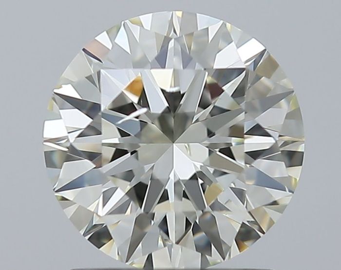 2457490583 - 1.5 carat  natural diamond