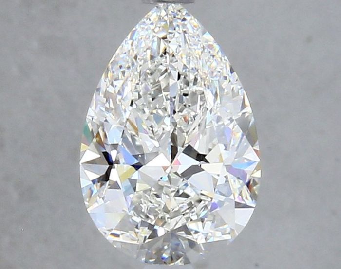 7502520578 - 2 carat  natural diamond