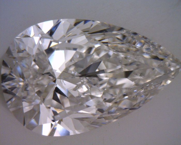 6455362310 - 2 carat  natural diamond