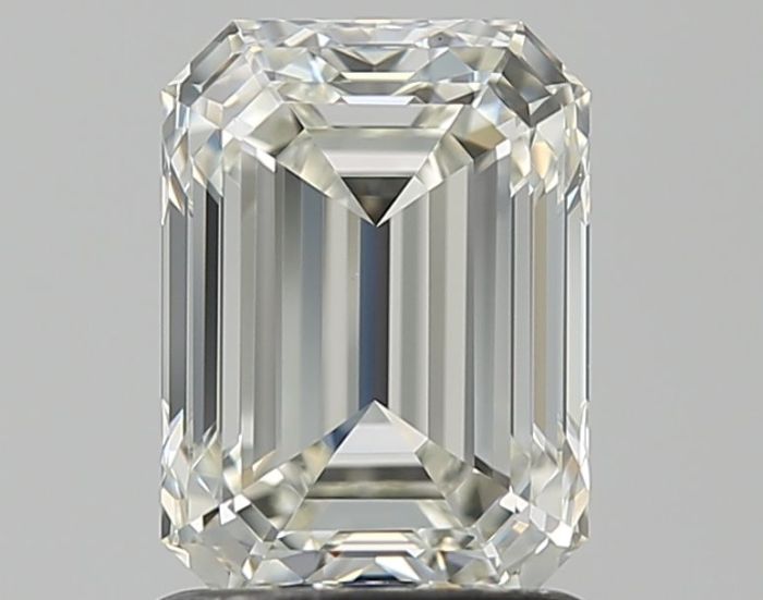 581306394 - 1.5 carat  natural diamond