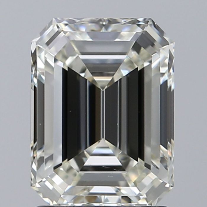 5221189089 - 1.5 carat  natural diamond