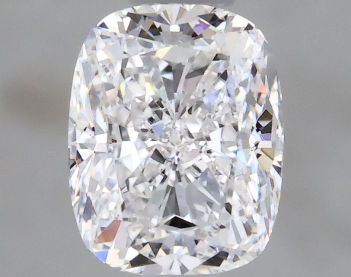 6491883299 - 0.5 carat  natural diamond