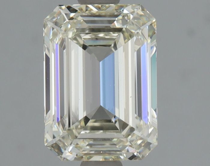 588347235 - 1.5 carat  natural diamond