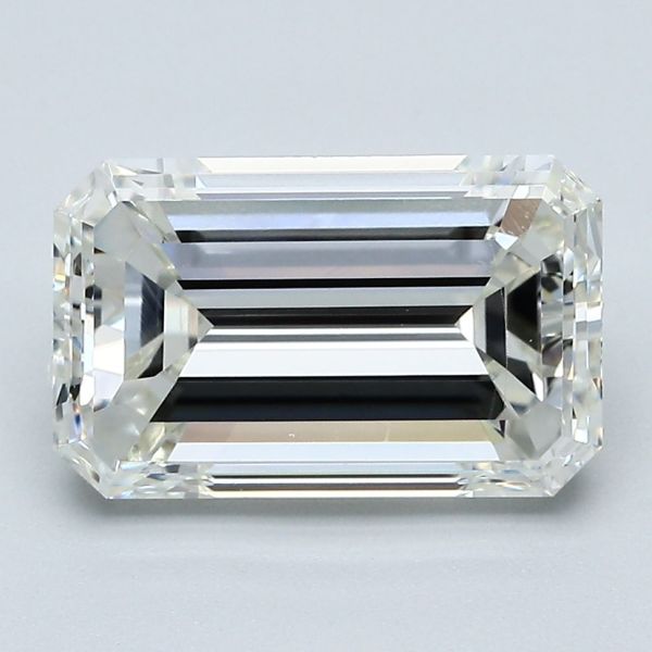 2203426555 - 4 carat  natural diamond