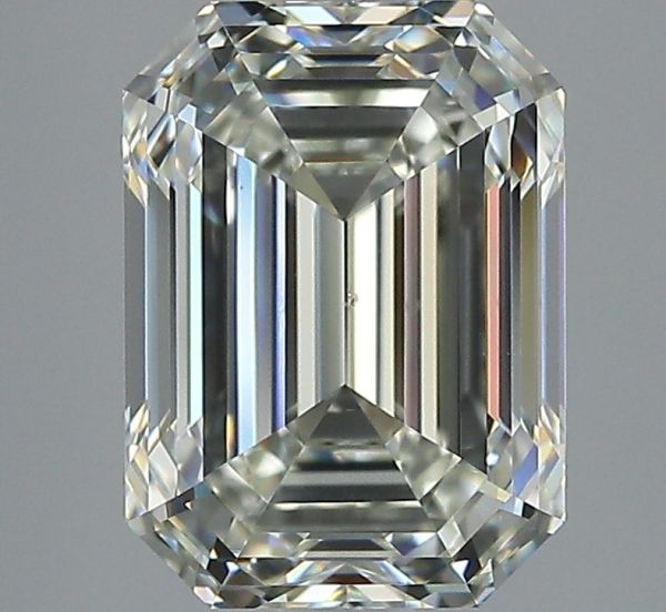 1236103813 - 2 carat  natural diamond