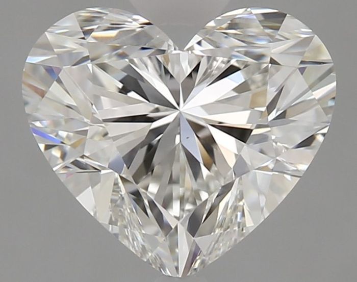7235099083 - 2 carat  natural diamond