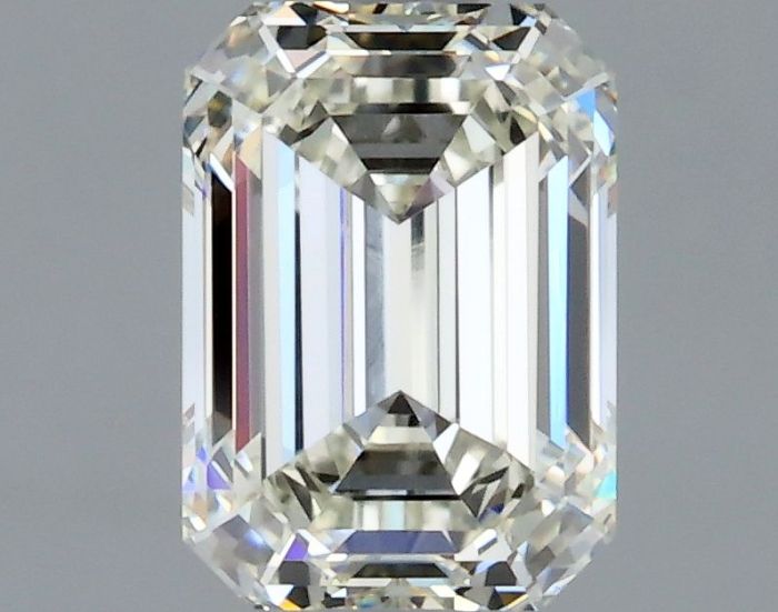 1518240745 - 1 carat  natural diamond