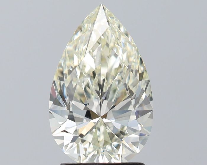 621443565 - 2 carat  natural diamond