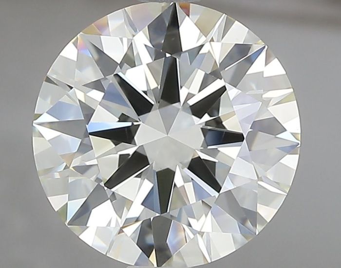 620405543 - 3 carat  natural diamond