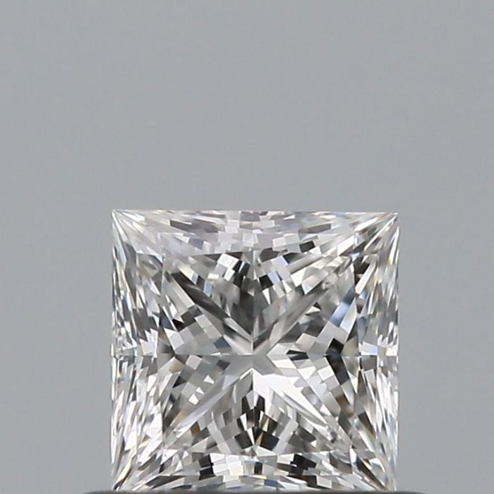 1513414261 - 0.5 carat  natural diamond