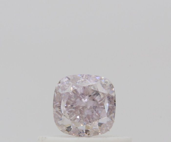 1443566966 - 0.5 carat  natural diamond