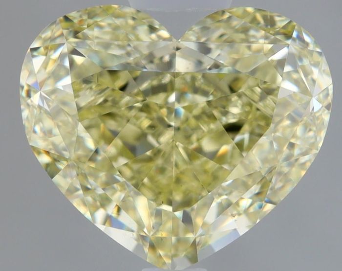 1479643023 - 2 carat  natural diamond