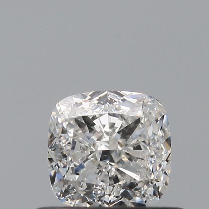 665449845 - 0.5 carat  natural diamond