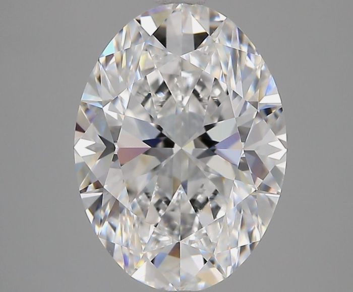 2506104595 - 4 carat  natural diamond