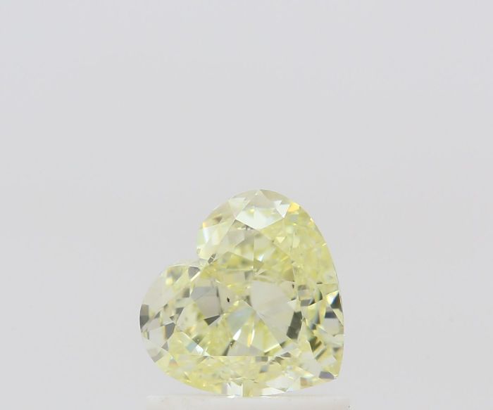 7448942299 - 1 carat  natural diamond