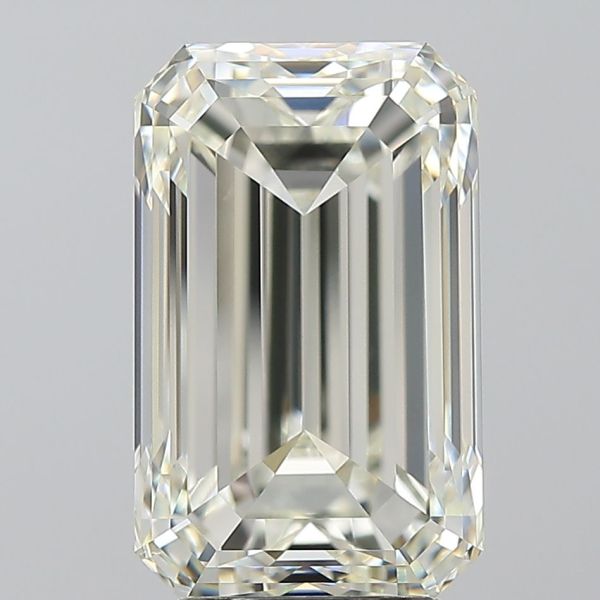 657455885 - 5 carat  natural diamond