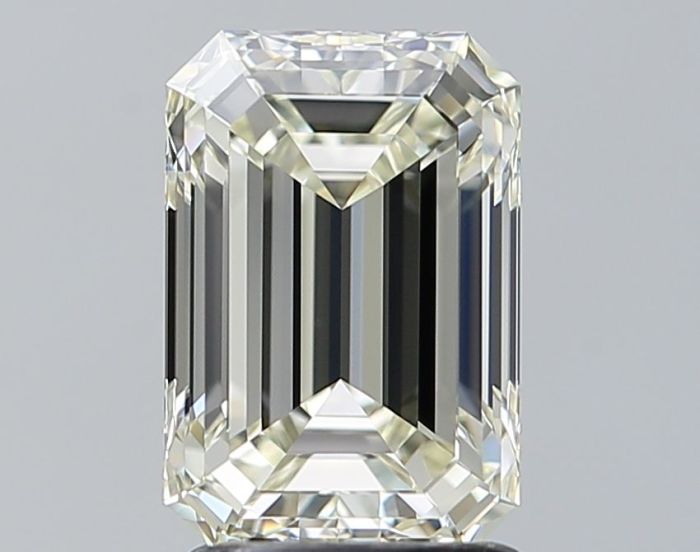 529275723 - 2 carat  natural diamond