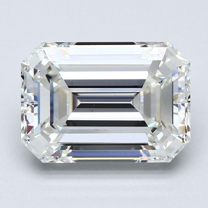 2175143917 - 5 carat  natural diamond